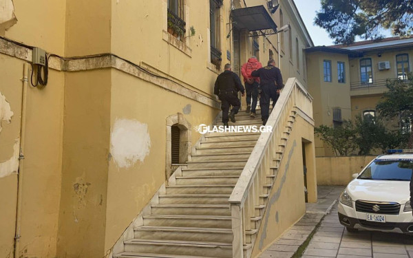 Κρήτη: Συνελήφθησαν 3 αστυνομικοί για το τροχαίο δυστύχημα στα Χανιά (βίντεο)