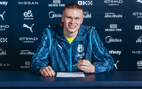 Αγγλία: Στη Μάντσεστερ Σίτι μέχρι το... 2034 ο Χάαλαντ (βίντεο)