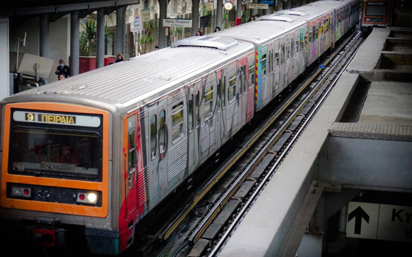 ΣΤΑΣΥ για το συμβάν στον συρμό του ΗΣΑΠ: Σημειώθηκε στιγμιαίο άνοιγμα και κλείσιμο των θυρών