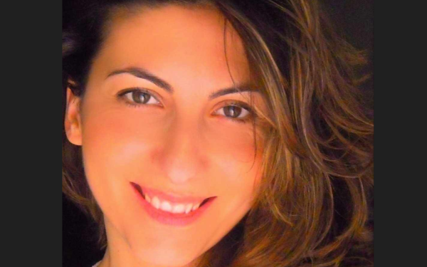 Αθήνα - Θεσσαλονίκη, της Πρωτοχρονιάς. Tης Κατερίνας Τζαβάρα