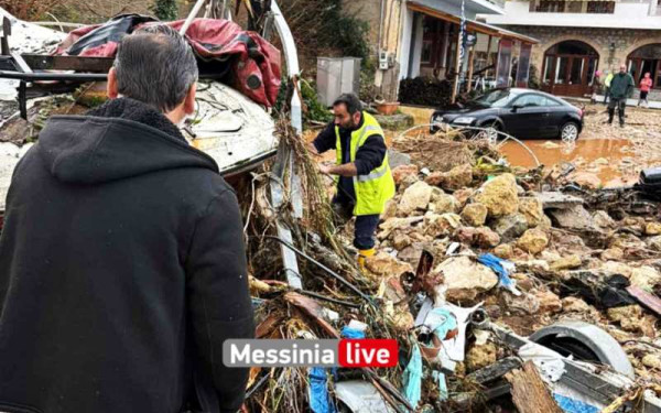 Κακοκαιρία: Σε κατάσταση έκτακτης ανάγκης οι Κιτριές Μεσσηνίας - Πλημμύρισε η Δημόσια Ιστορική Βιβλιοθήκη στη Ζάκυνθο (φωτ.)