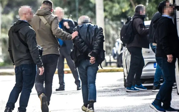 Στην Ανακρίτρια Διαφθοράς σήμερα η πρώτη ομάδα κατηγορουμένων για το κύκλωμα προστασίας