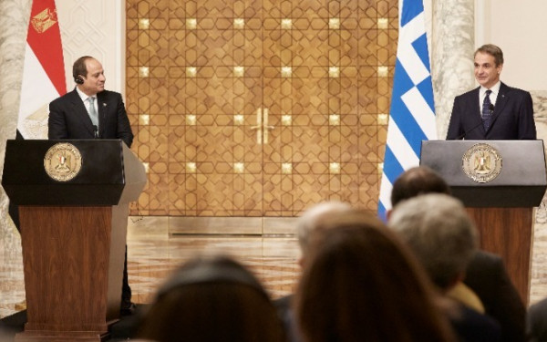 Συνάντηση Μητσοτάκη - Σίσι πριν την έναρξη της Τριμερούς - Τι συζήτησαν