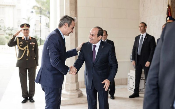 Στο Κάιρο σήμερα ο Μητσοτάκης για την τριμερή με Αίγυπτο και Κύπρο - Στο επίκεντρο Συρία και ενεργειακά