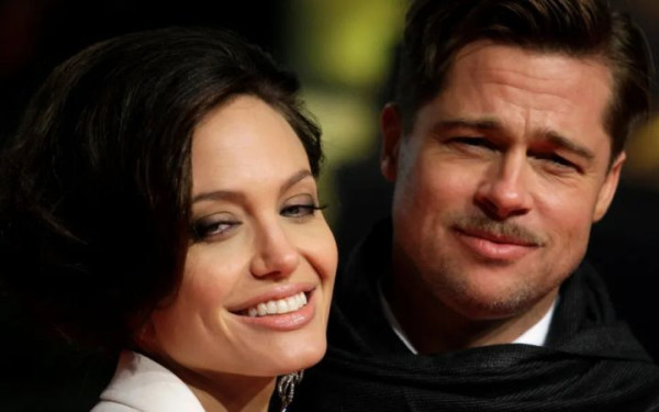 Τίτλοι τέλους για Αντζελίνα Τζολί και Μπραντ Πιτ - Κατέληξαν σε συμφωνία για το διαζύγιο, οκτώ χρόνια μετά