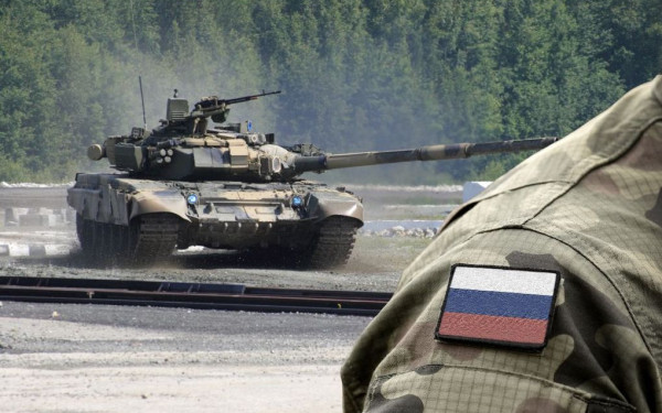 Ρωσία: Τουλάχιστον 74 drones εκτοξεύθηκαν προς την Ουκρανία