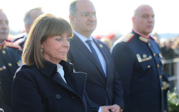 Κιλκίς-Δοϊράνη: «Το φως της αγάπης και της ειρήνης να διαλύσει τα σκότη που απειλούν την ανθρωπότητα», δήλωσε η Κατ. Σακελλαροπούλου