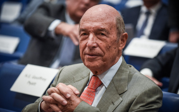 Δημοσία δαπάνη την Πέμπτη η κηδεία του Κώστα Σημίτη - Κηρύσσεται τετραήμερο εθνικό πένθος