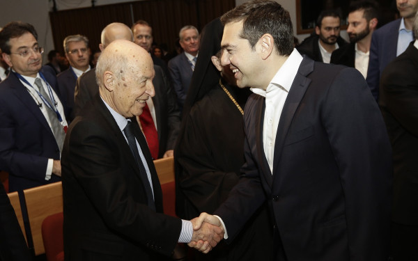 Α. Τσίπρας για Κ. Σημίτη: «Άφησε ισχυρό αποτύπωμα στη σύγχρονη πολιτική ιστορία της χώρας μας»