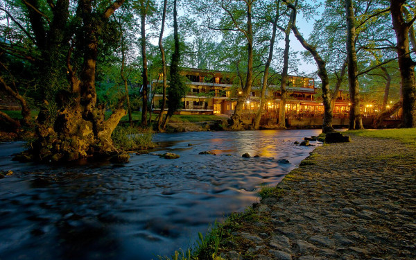 Νάουσα: Άνοιξε ο δρόμος για την αξιοποίηση του ξενοδοχείου «ΒΕΡΜΙΟΝ»