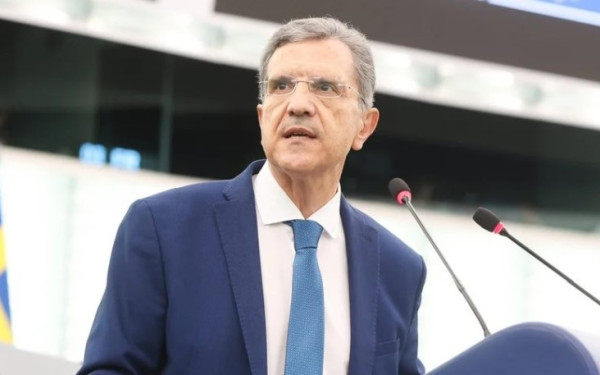 Απάντηση της Κομισιόν σε Γ. Αυτιά: Θα στηρίξουμε τα πνευματικά δικαιώματα από την τεχνητή νοημοσύνη