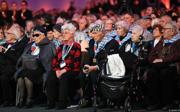 Επιζώντες του Άουσβιτς: Δεν θέλουμε το παρελθόν μας να είναι το μέλλον των παιδιών μας