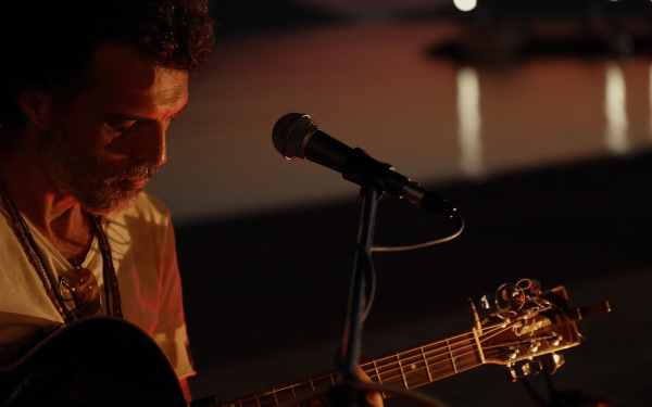 Γιάννης Κουλούσιας: Η επιστροφή στη Θεσσαλονίκη και η συνεργασία με τον Νίκο Καλογερόπουλο