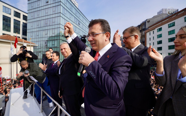 Ιμάμογλου: Δήλωσε υποψήφιος για την Προεδρία στην Τουρκία