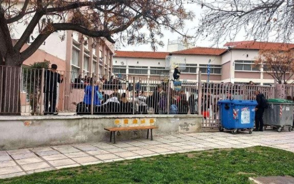 Θεσσαλονίκη: Συνεχίζονται οι καταλήψεις στον Εύοσμο για τα Ωνάσεια Σχολεία