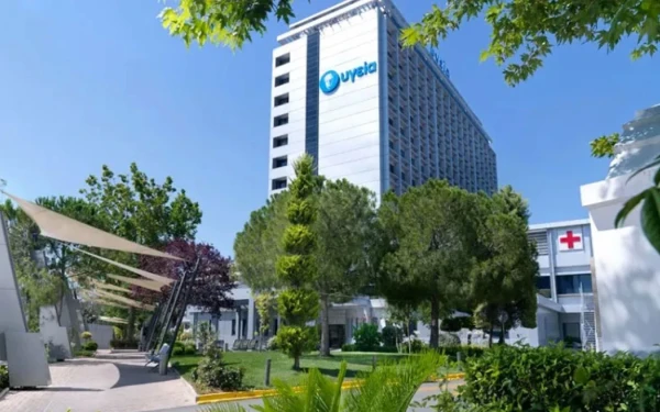 Μεγάλο deal στην Υγεία: Oι Άραβες της PureHealth Holding πήραν το 60% στην Hellenic Healthcare Group