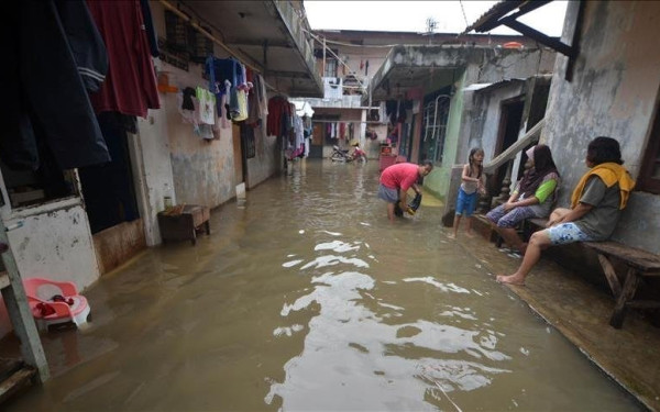 Μαλαισία: Πέντε νεκροί και περισσότεροι από 6.000 εκτοπισμένοι λόγω των πλημμυρών (βίντεο)