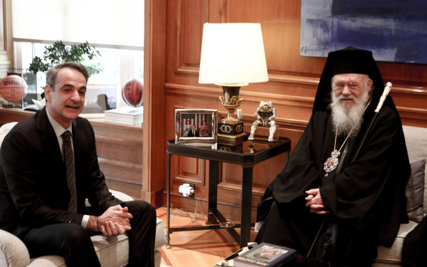 Με τον Αρχιεπίσκοπο Αθηνών Ιερώνυμο συναντήθηκε ο Κ. Μητσοτάκης