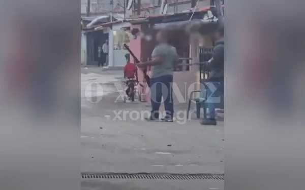 Κομοτηνή: Επί ποδός η αστυνομία υπό τον φόβο βεντέτας μετά τους πυροβολισμούς στον καταυλισμό Αλάν Κογιού (βίντεο)