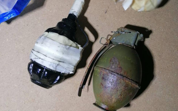 Λάρισα: Η επίσημη ανακοίνωση της ΕΛΑΣ - Ο 60χρονος αρχικά έστρεψε το καλάσνικοφ προς αστυνομικούς