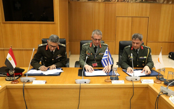 Υπογραφή Κοινού Σχεδίου Δράσης Ελλάδας – Κύπρου – Αιγύπτου και Προγράμματος Στρατιωτικής Συνεργασίας Ελλάδας – Αιγύπτου