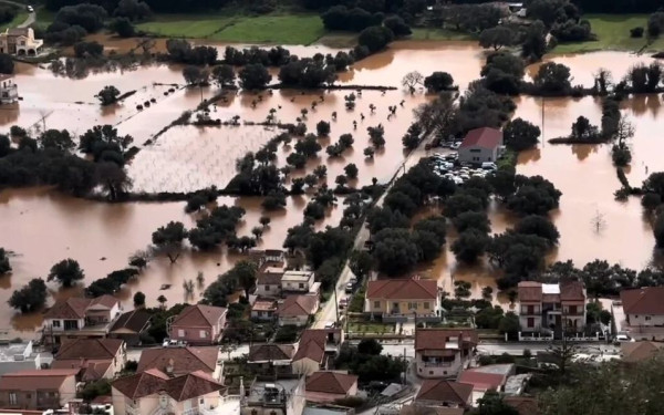 Κεφαλονιά: Πλημμύρισαν σπίτια και έκλεισαν δρόμοι από κατολισθήσεις