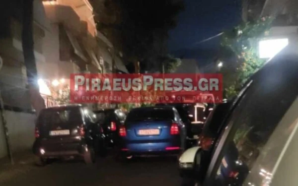 Έληξε το επεισόδιο στο Κερατσίνι: Βγήκε ο άνδρας που είχε ταμπουρωθεί στο σπίτι του