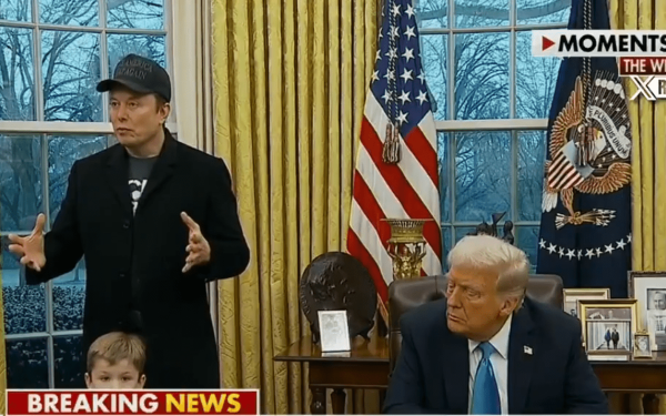 Ι. Μασκ: Κάνει λόγο για χρεοκοπία της χώρας, στο πλευρό του Τραμπ