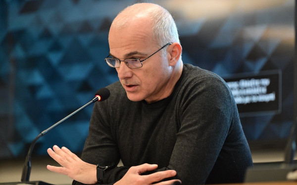 Τέμπη- Α. Ψαρόπουλος: Υπήρχε φραγμός, οι δικαστικές αρχές ήταν απρόθυμες να φτάσουν το μαχαίρι στο κόκαλο