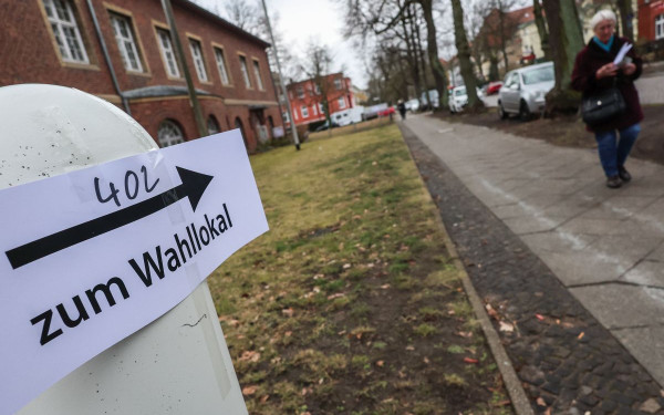 Περί Γερμανίας