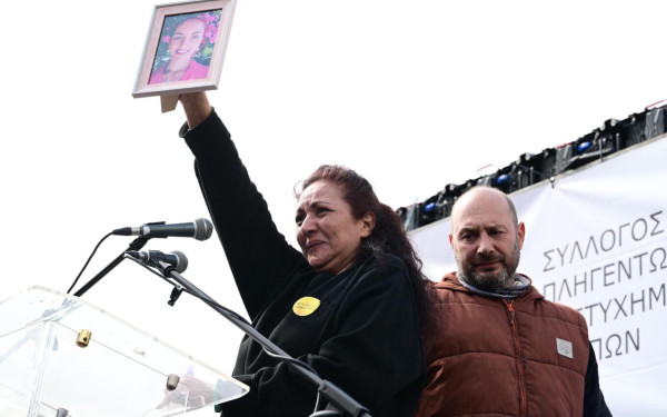 Μητέρα Κ. Γρίβα: «Όλες οι γυναίκες να είναι δυνατές και να μιλάνε»