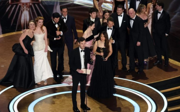 Όσκαρ 2025: Θρίαμβος για την ταινία «Anora» του Σον Μπέικερ - Οι νικητές και οι χαμένοι (βίντεο)