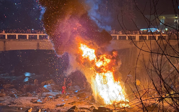 Ξάνθη: Αυλαία για το Καρναβάλι με το κάψιμο του Τζάρου και βροχή πυροτεχνημάτων