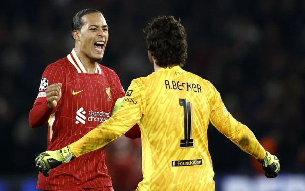 Αγγλία: Η Λίβερπουλ στα πρόθυρα «μυθικής» χορηγίας για τη φανέλα της