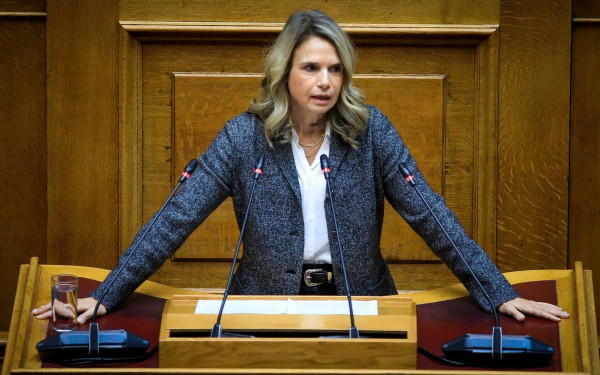 Μ. Αποστολάκη: «Πρώτα χάθηκαν περιουσίες και εκ των υστέρων ο κ. Πιερρακάκης υποδύεται τον σωτήρα»