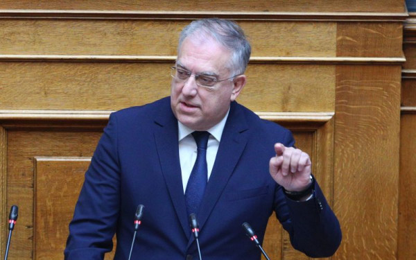 Τ. Θεοδωρικάκος: «Το 80% των νοικοκυριών που νοικιάζουν σπίτι θα λάβουν το ενοίκιο που πληρώνουν τον ερχόμενο Νοέμβριο» Τ. Θεοδωρικάκος: «Το 80% των νοικοκυριών που νοικιάζουν σπίτι θα λάβουν το ενοίκιο που πληρώνουν τον ερχόμενο Νοέμβριο»