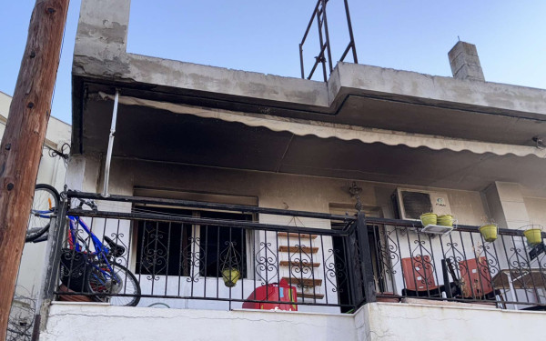 Θεσσαλονίκη: Φωτιά σε σπίτι στην Πολίχνη- Στο Ιπποκράτειο με ελαφρά εγκαύματα δύο ανήλικοι