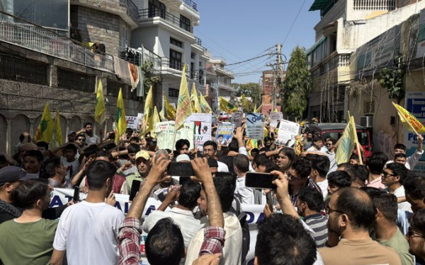 Iράν: Χιλιάδες διαδηλωτές στους δρόμους της Τεχεράνης - Πορεία διαμαρτυρίας υπέρ της Παλαιστίνης