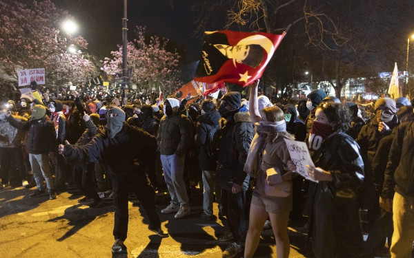 Τουρκία: Αποφυλακίστηκαν 14 νέοι που κατηγορούνταν για «προσβολή του προέδρου» Ερντογάν Τουρκία: Αποφυλακίστηκαν 14 νέοι που κατηγορούνταν για «προσβολή του προέδρου» Ερντογάν