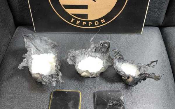 Θεσσαλονίκη: Η Roxy ξετρύπωσε την κοκαΐνη σε έλεγχο αστυνομικών σε ΙΧ