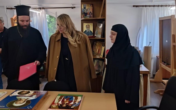 Θεσσαλονίκη: Στη Βέροια, για τον θρησκευτικό τουρισμό, η συντονίστρια του γραφείου του πρωθυπουργού στη Β.Ελλάδα