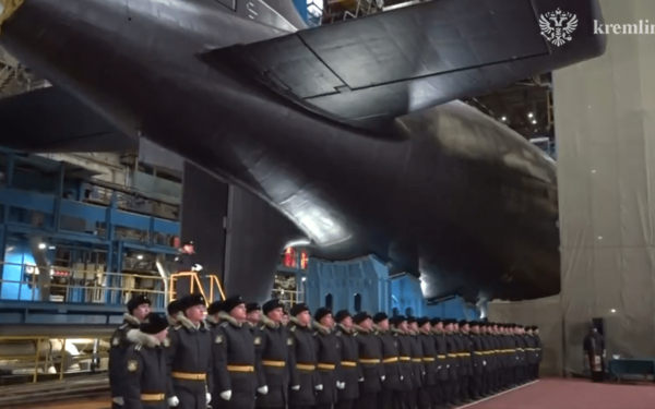 Ρωσία: O Βλαντίμιρ Πούτιν παρουσίασε σήμερα το πυρηνοκίνητο υποβρύχιο «Perm» (βίντεο)