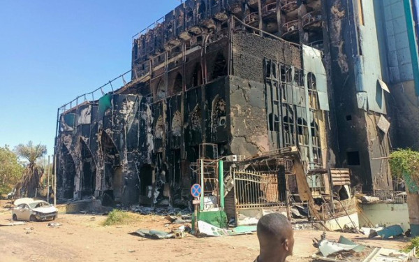 Σουδάν: Οργάνωση κατηγορεί τον στρατό για πλήγμα με αποτέλεσμα 300 νεκρούς