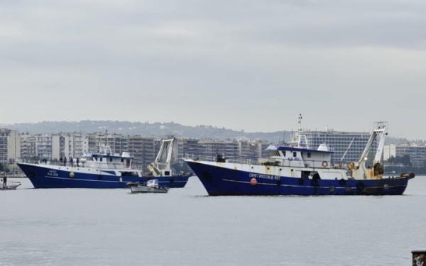 Διαμαρτυρία αλιέων: Αποφασίστηκε σήμερα συνάντηση με τους υφυπουργούς Nαυτιλίας και Αγροτικής Ανάπτυξης