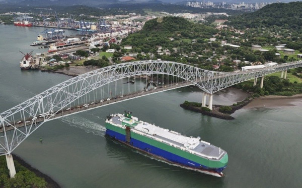 Παναμάς: Ρεκόρ εσόδων από τη Διώρυγα χάρη στην αύξηση διελεύσεων πλοίων το 2025
