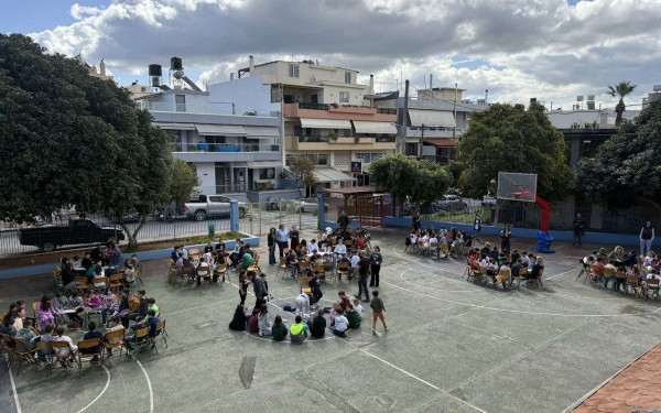 Εκατοντάδες παραμύθια και βιβλία διαβάστηκαν σε σχολεία της χώρας