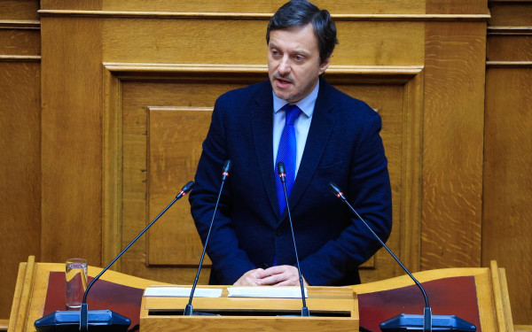 ΠΑΣΟΚ: Στη Βουλή το αιολικό πάρκο της Ορμύλιας