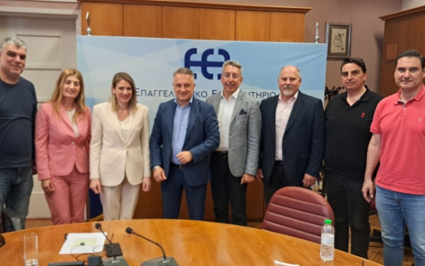 Επίσκεψη στο ΕΕΘ για την Άννα Ευθυμίου