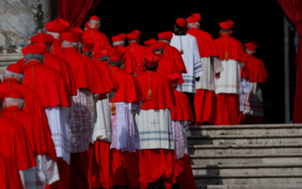 Βατικανό: Ειδική άδεια για να μπορέσουν να υπερβούν οι εκλέκτορες καρδινάλιοι τον αριθμό των 120 είχε δώσει ο Πάπας Φραγκίσκος Βατικανό: Ειδική άδεια για να μπορέσουν να υπερβούν οι εκλέκτορες καρδινάλιοι τον αριθμό των 120 είχε δώσει ο Πάπας Φραγκίσκος