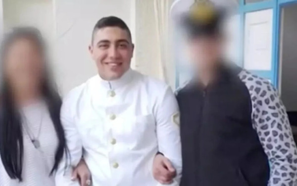 Θάνατος λιμενικού στη Λέσβο: Που εστιάζονται οι έρευνες - Η ανακοίνωση της οικογένειάς του θύματος Θάνατος λιμενικού στη Λέσβο: Που εστιάζονται οι έρευνες - Η ανακοίνωση της οικογένειάς του θύματος